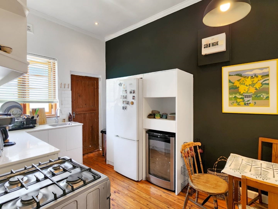 1 Bedroom Property for Sale in Tamboerskloof Western Cape